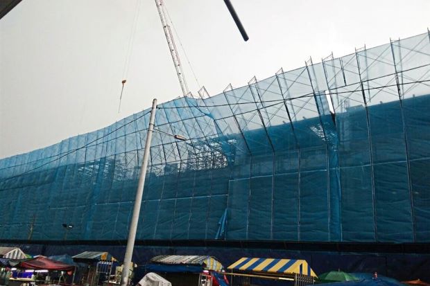 construction safety net شبكة أمان البناء