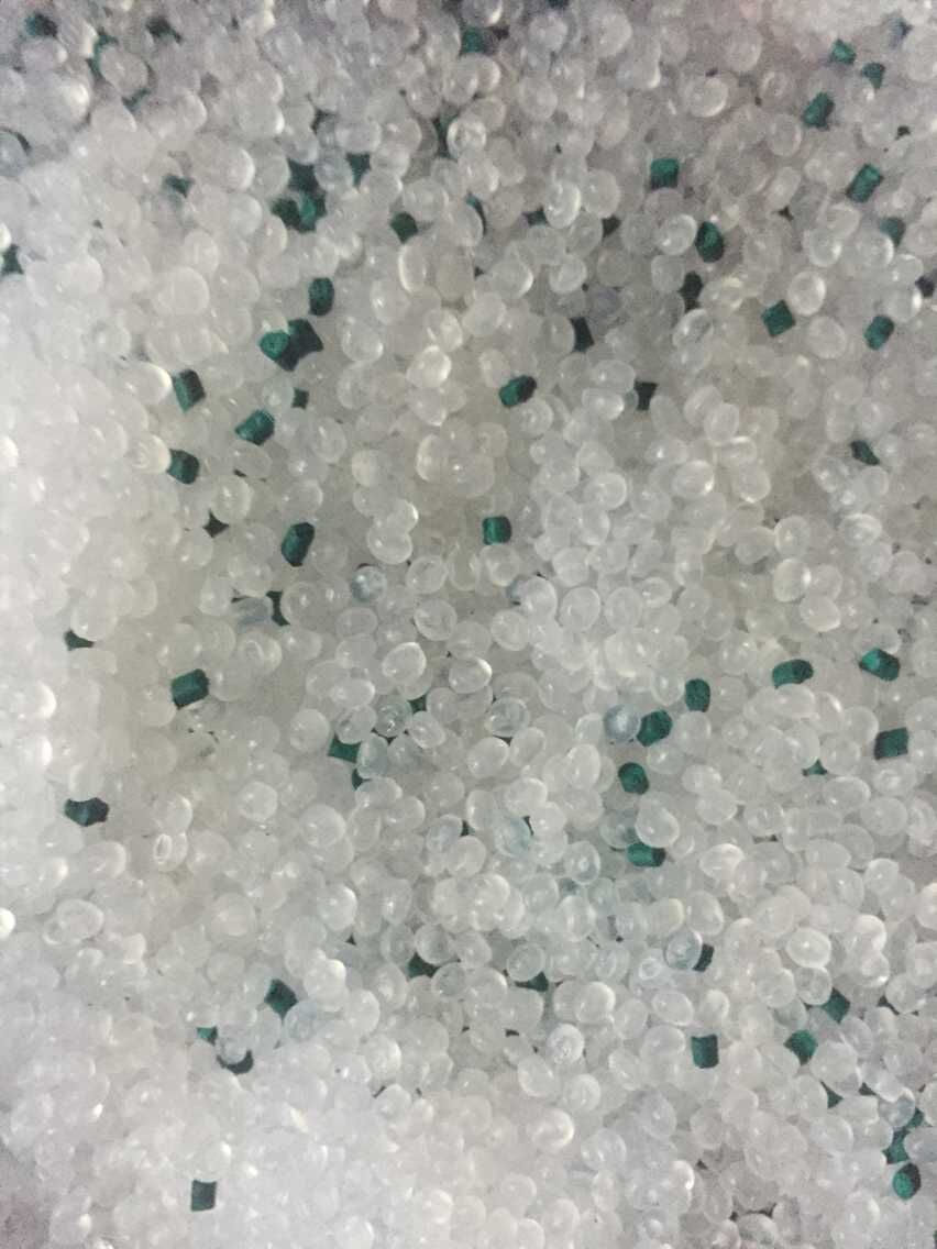 يعلمك كيفية التمييز بين مادة الشبكة البلاستيكية