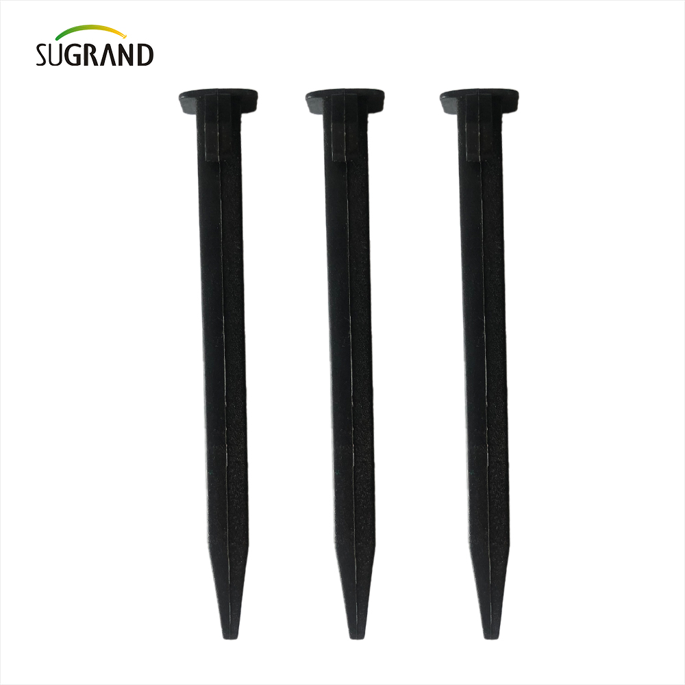 مسامير أرضية سوداء بلاستيكية ثابتة قطعة قماش الحدائق ليس من السهل تقشيرها