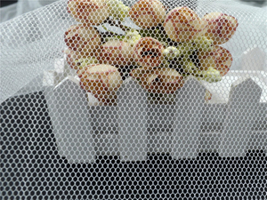 الأزرق والأبيض 35GSM 3*100M صافي البعوض لإندونيسيا مع جرعة مضادة للعبوس