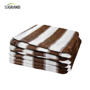 HDPE مخصصة الحجم غرامة صنعة سلك مسطح شرفة حماية الرياح الظل